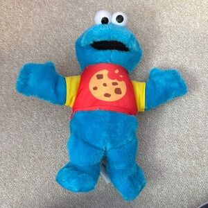 Just Play Sesame Street Sing-Along Cookie Monster 13-inch Plushie